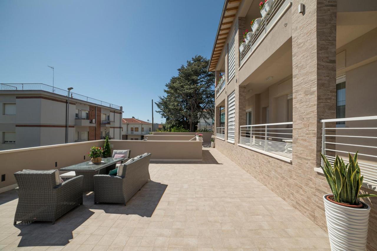 Prima Dell'Elba Family Apartments 皮昂比诺 外观 照片