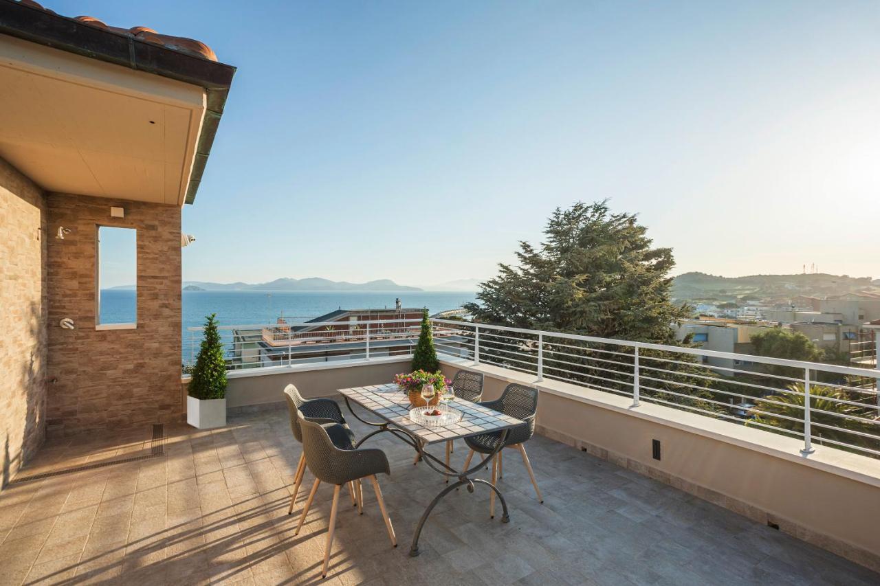 Prima Dell'Elba Family Apartments 皮昂比诺 外观 照片